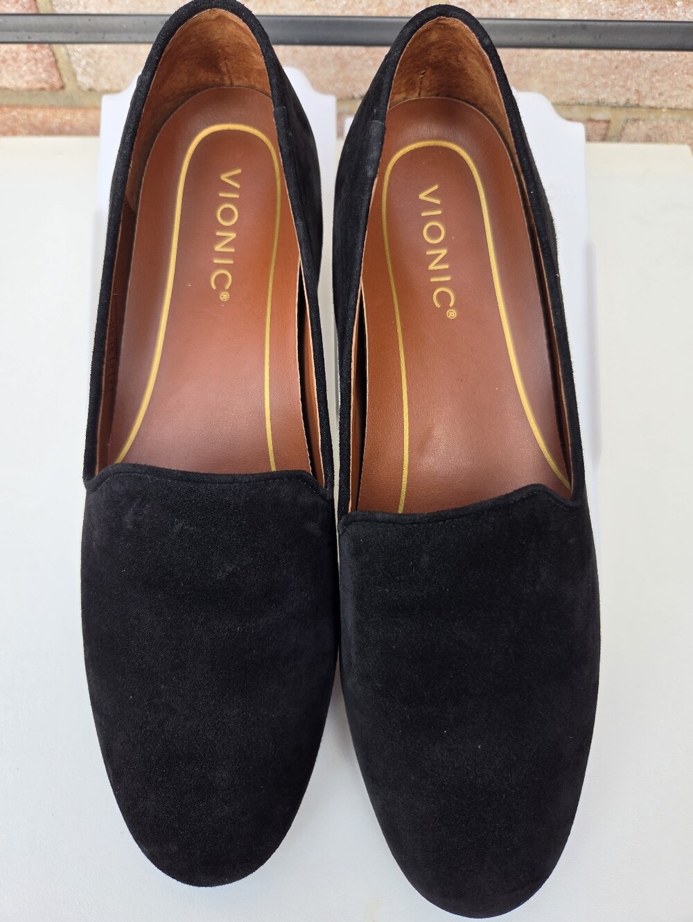 VIONIC Willa Black Suede Loafers Dark Academia Preppy Comfort Flat US Size 8